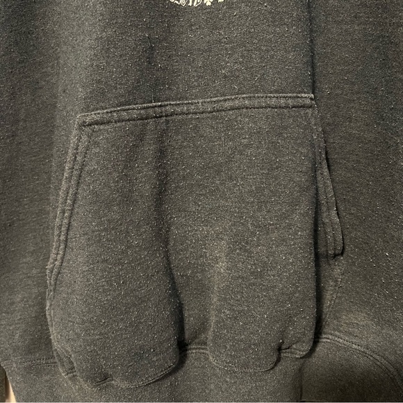 Clover Sweatshirt - Picture 4 of 8